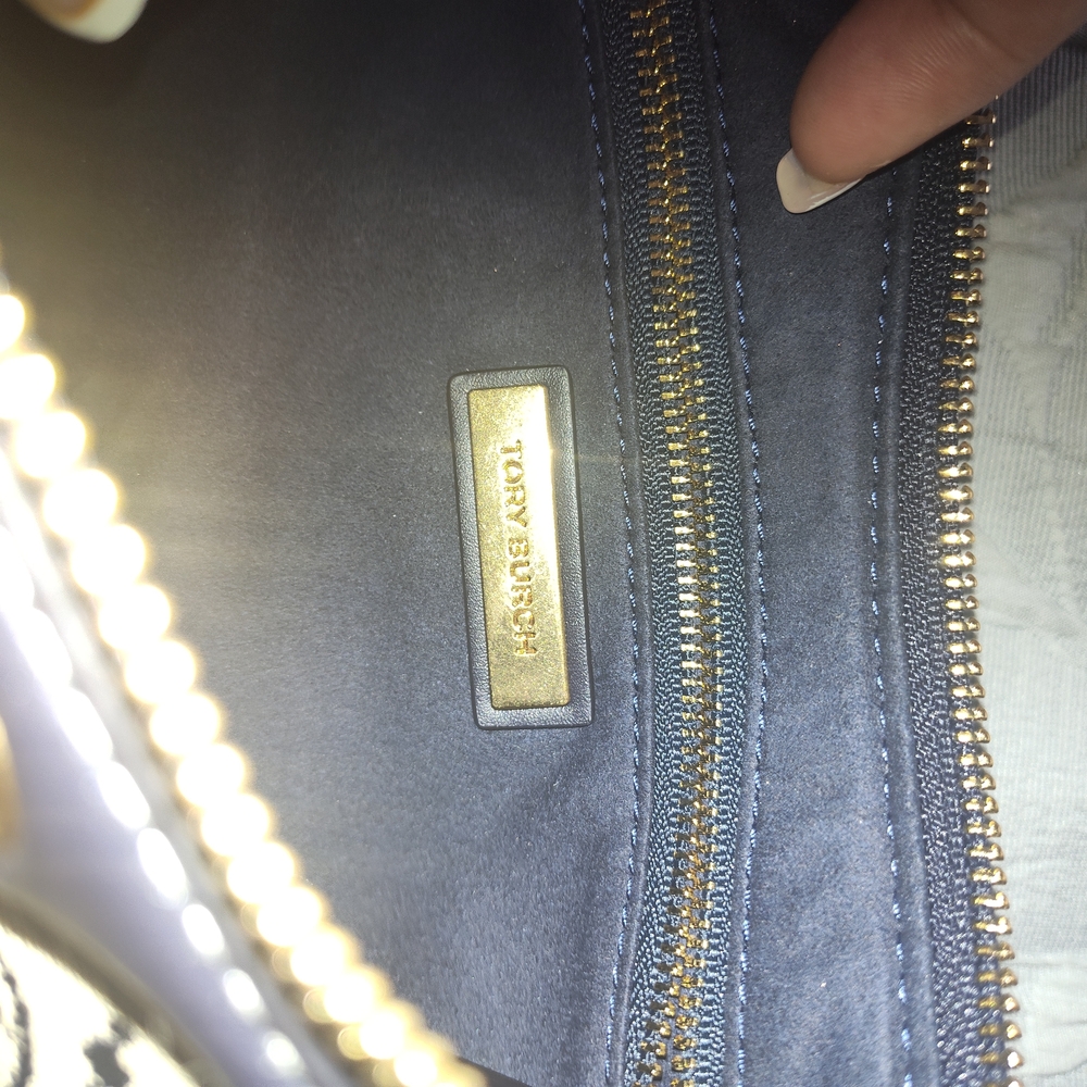 Tory Burch Black and Cream Logo Crossbody Bag - Picture 4 of 6